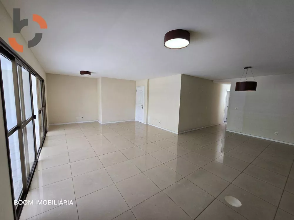 Apartamento, 3 quartos, 140 m² - Foto 1