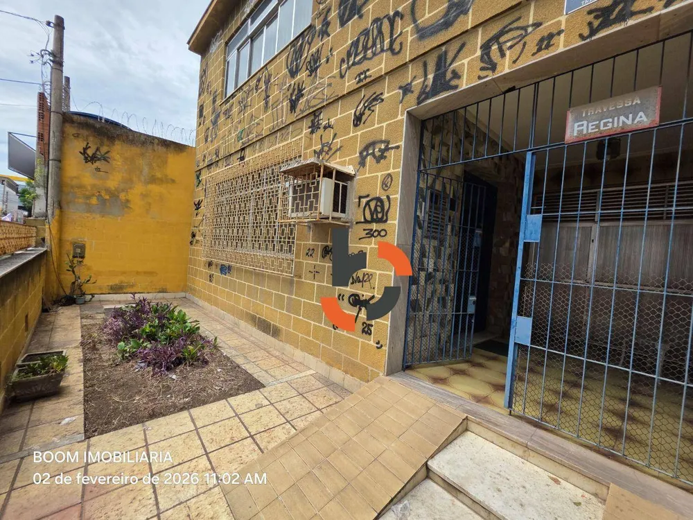 Casa, 5 quartos, 243 m² - Foto 2