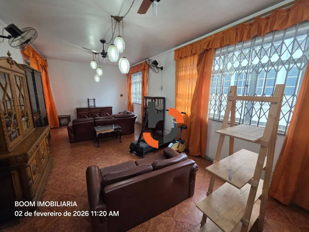 Casa, 5 quartos, 243 m² - Foto 1