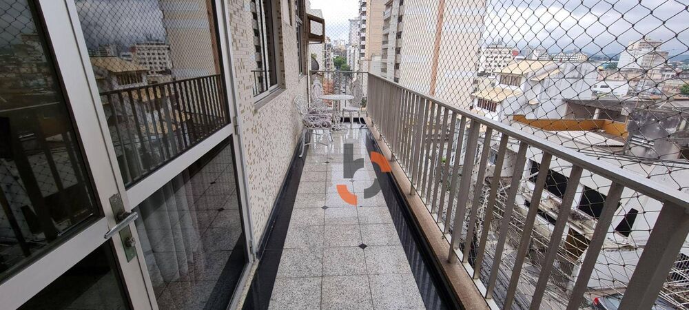 Apartamento à venda com 3 quartos, 175m² - Foto 20