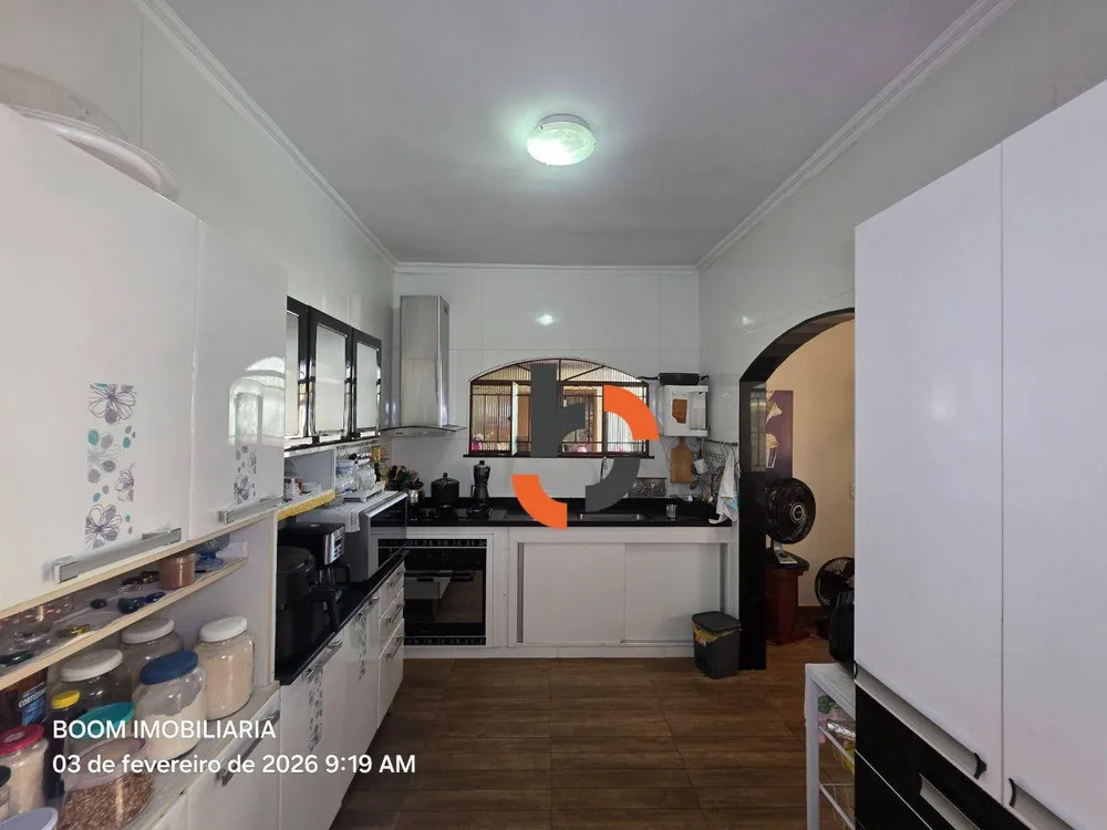 Casa, 3 quartos, 200 m² - Foto 10