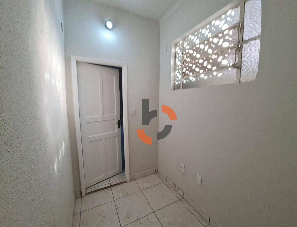 Apartamento para alugar com 2 quartos, 80m² - Foto 12
