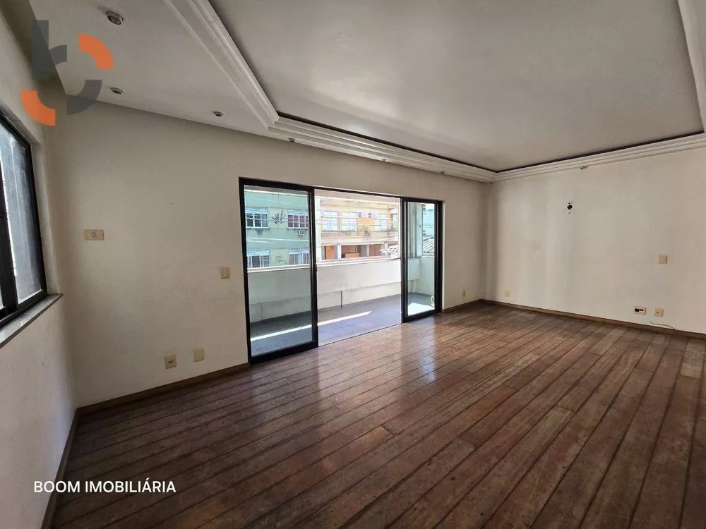 Apartamento, 3 quartos, 220 m² - Foto 1