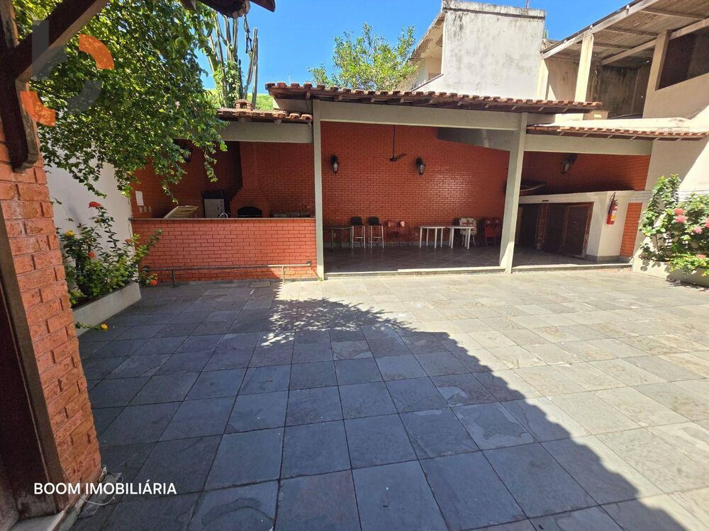 Apartamento, 3 quartos, 220 m² - Foto 2