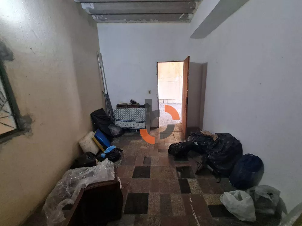 Casa, 4 quartos, 268 m² - Foto 34