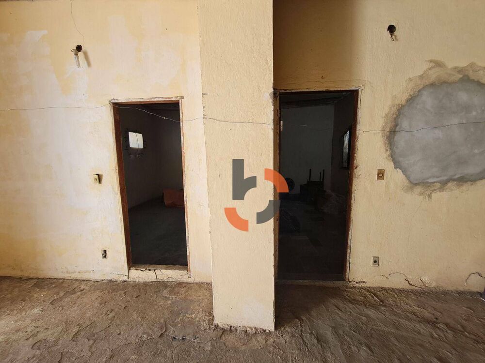 Casa, 4 quartos, 268 m² - Foto 32
