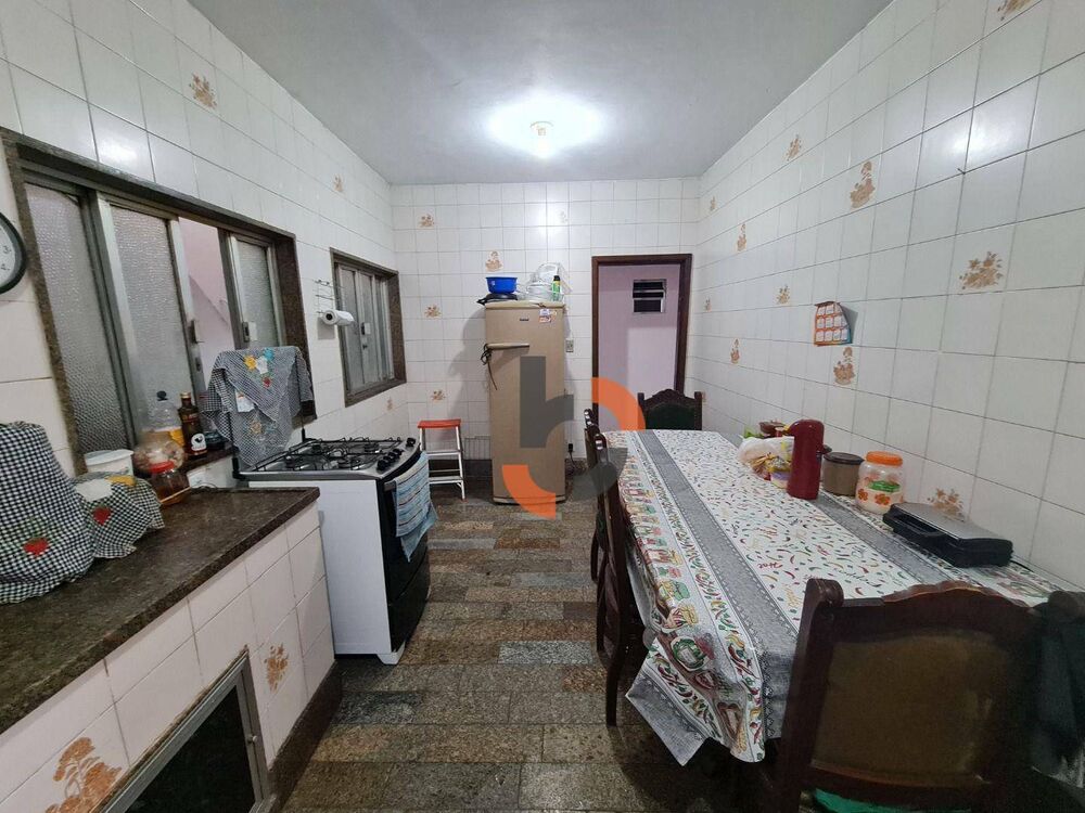 Casa, 4 quartos, 268 m² - Foto 10