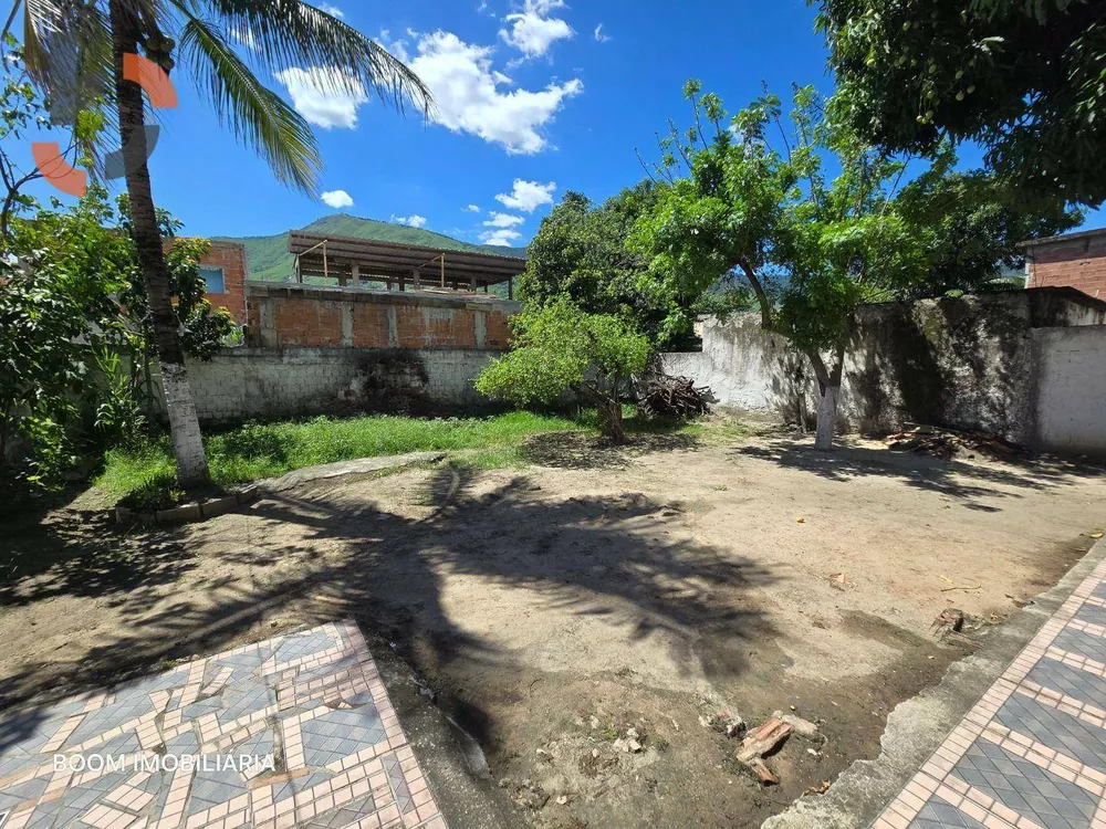 Casa, 4 quartos, 200 m² - Foto 13