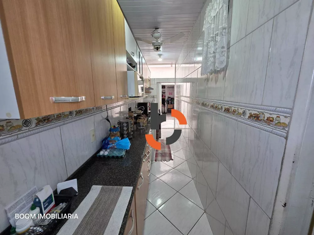 Casa, 2 quartos, 222 m² - Foto 11