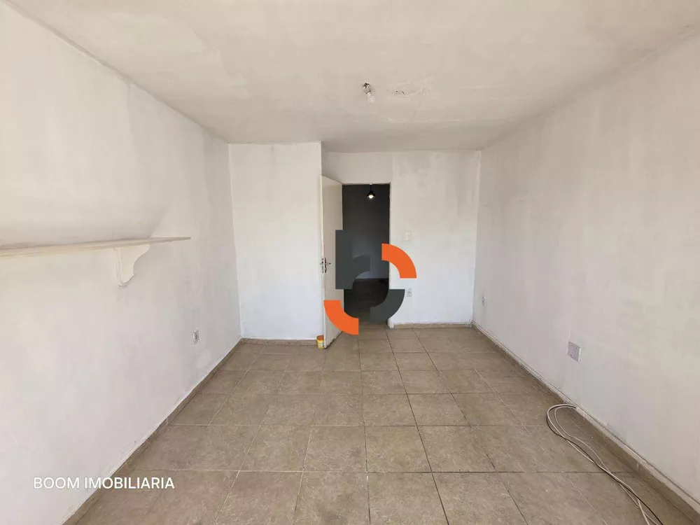 Casa, 5 quartos, 261 m² - Foto 3
