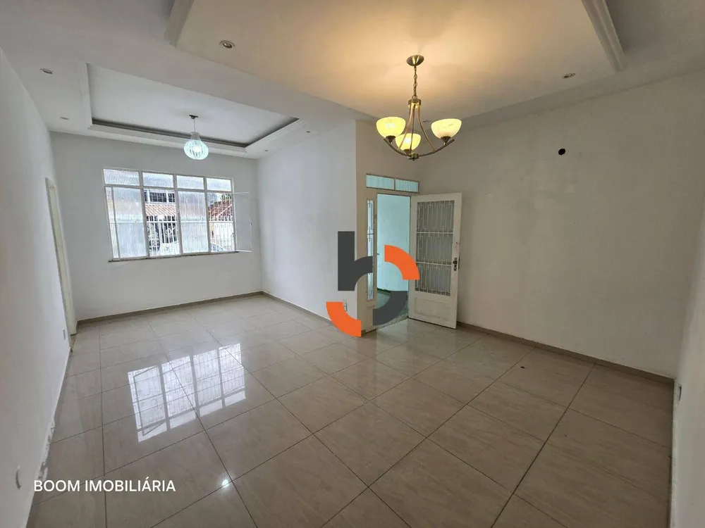Casa, 3 quartos, 207 m² - Foto 1