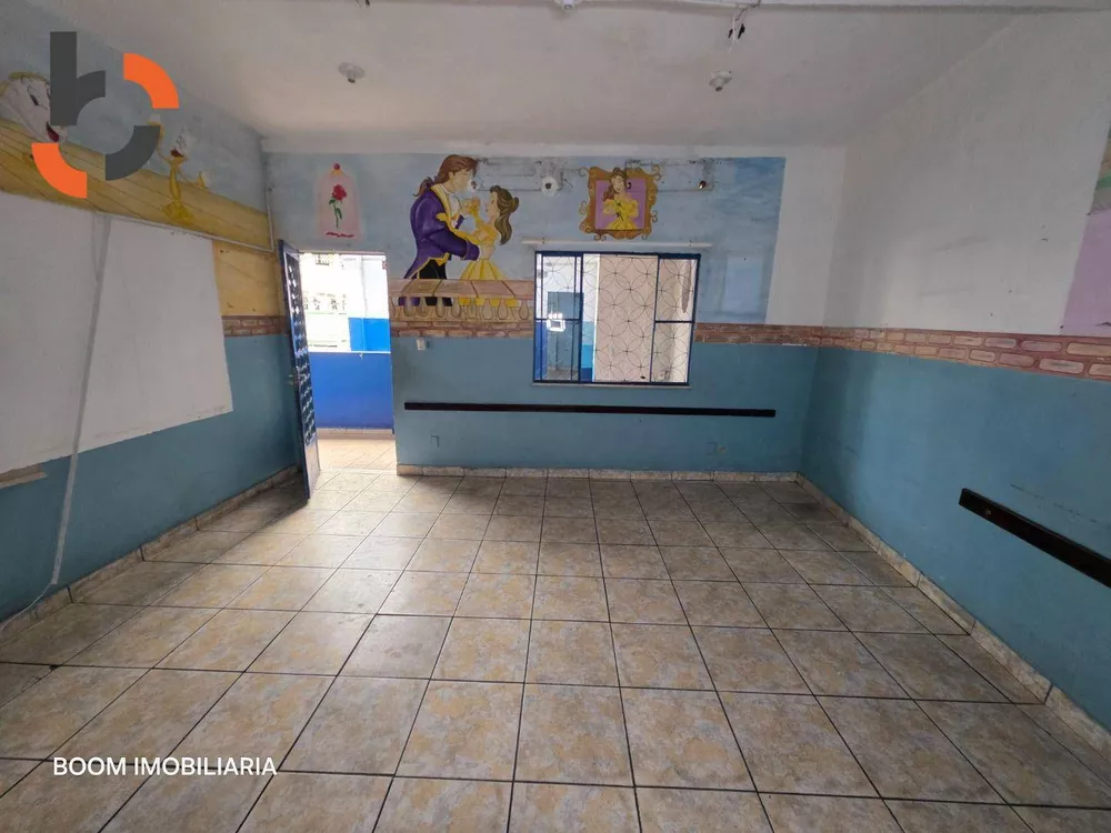 Casa, 7 quartos, 268 m² - Foto 23