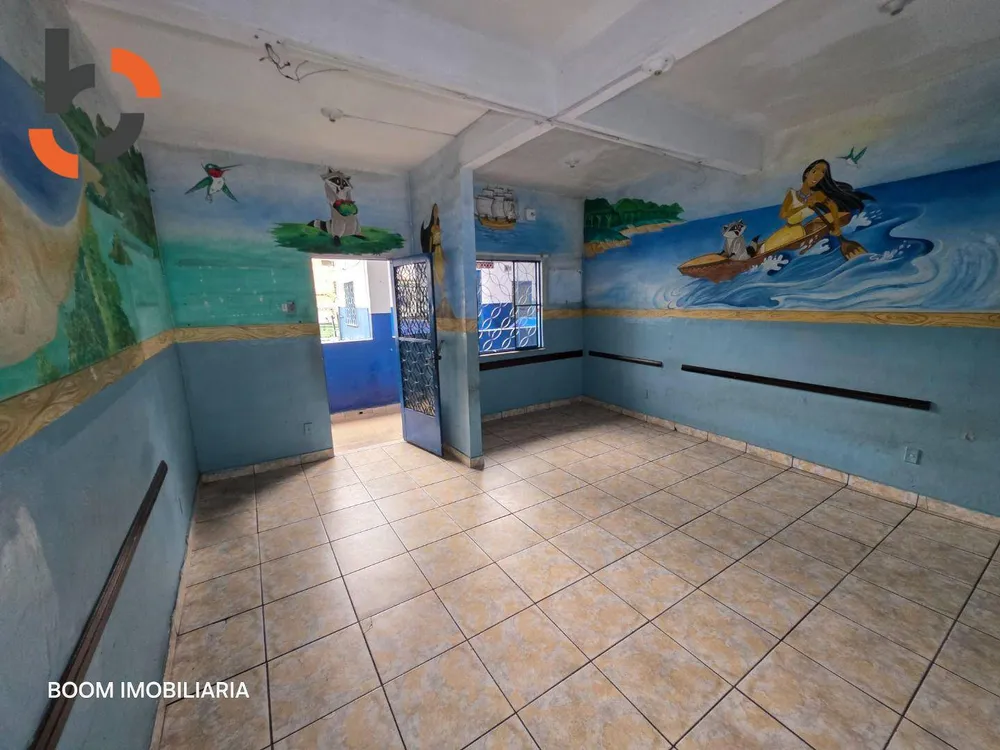 Casa, 7 quartos, 268 m² - Foto 33