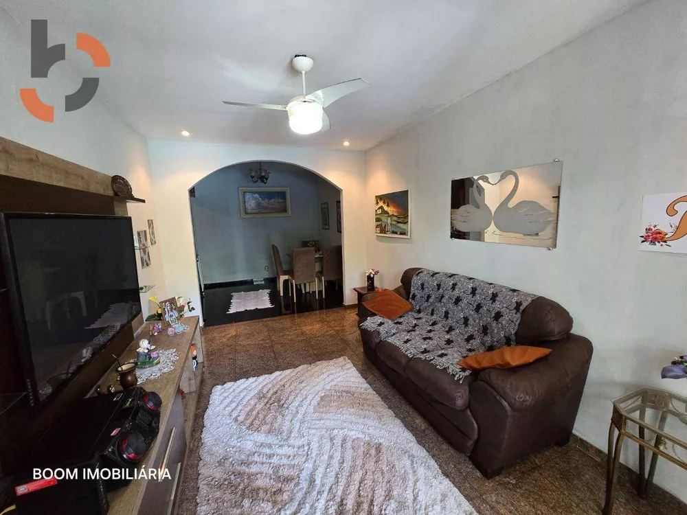 Casa, 3 quartos, 163 m² - Foto 2