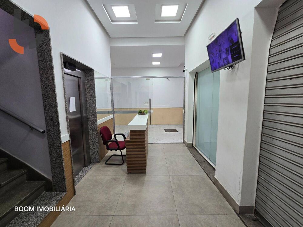 Apartamento à venda com 3 quartos, 150m² - Foto 4