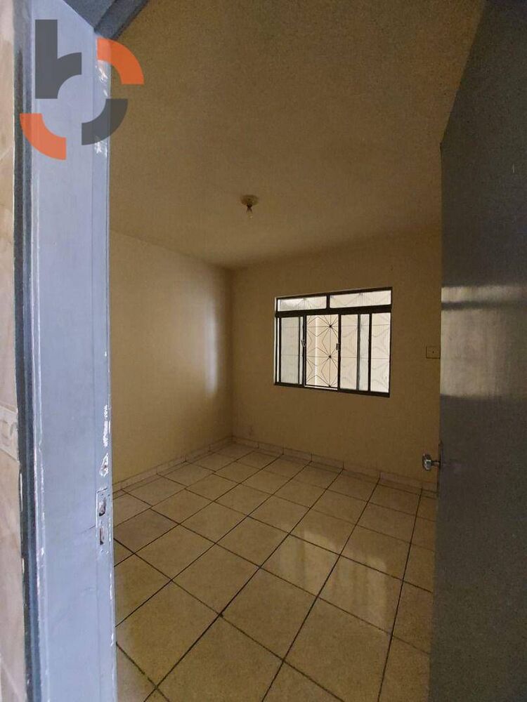 Casa à venda com 4 quartos, 105m² - Foto 10