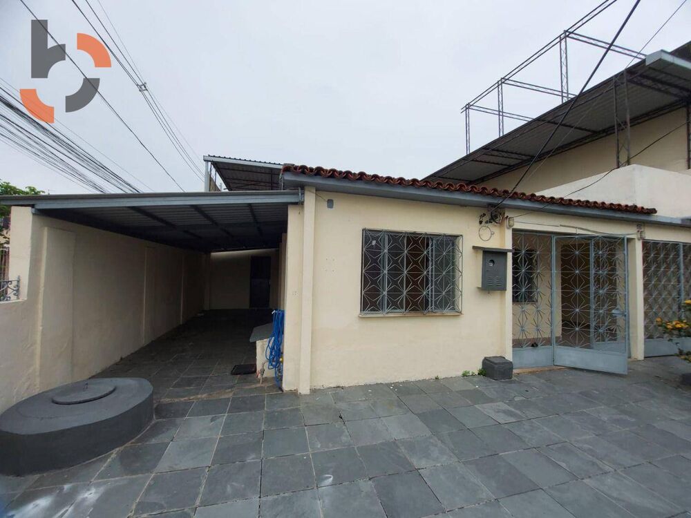 Casa à venda com 4 quartos, 105m² - Foto 12