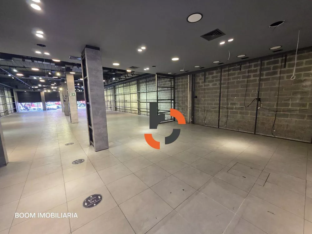 Loja-Salão, 718 m² - Foto 1
