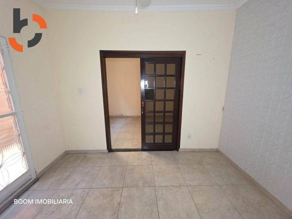 Casa, 6 quartos, 210 m² - Foto 11