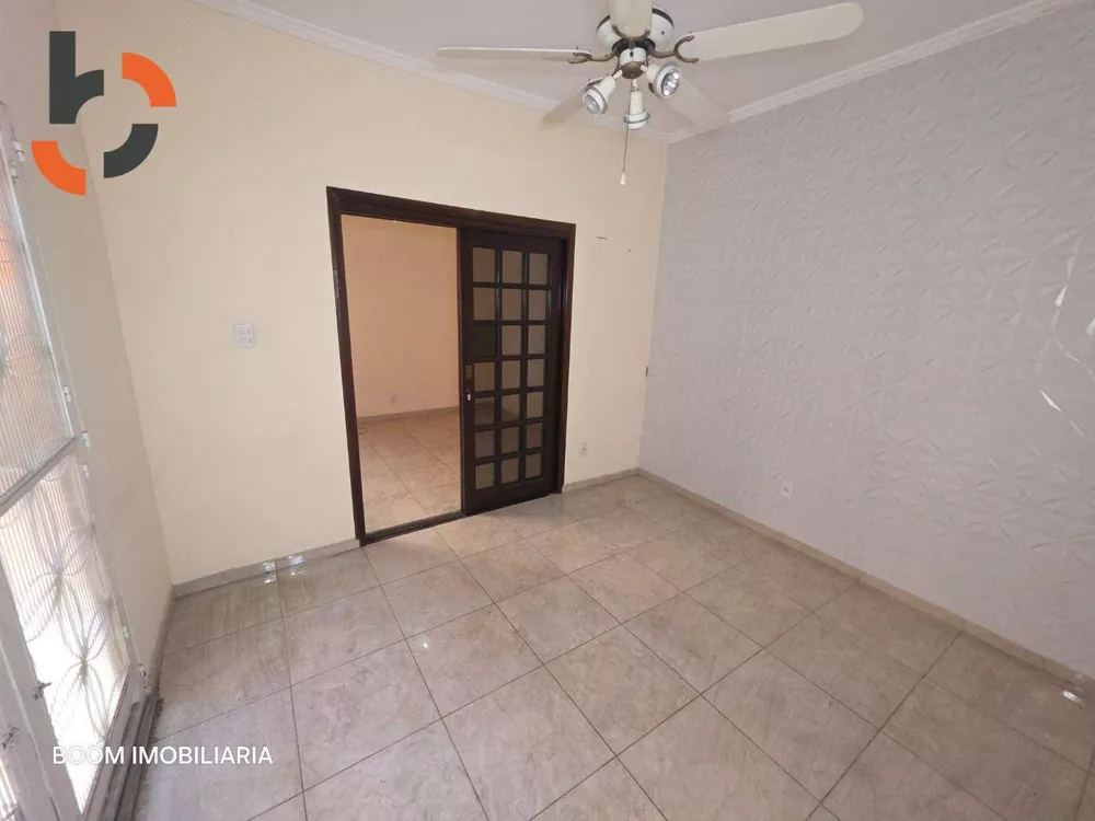 Casa, 6 quartos, 210 m² - Foto 23