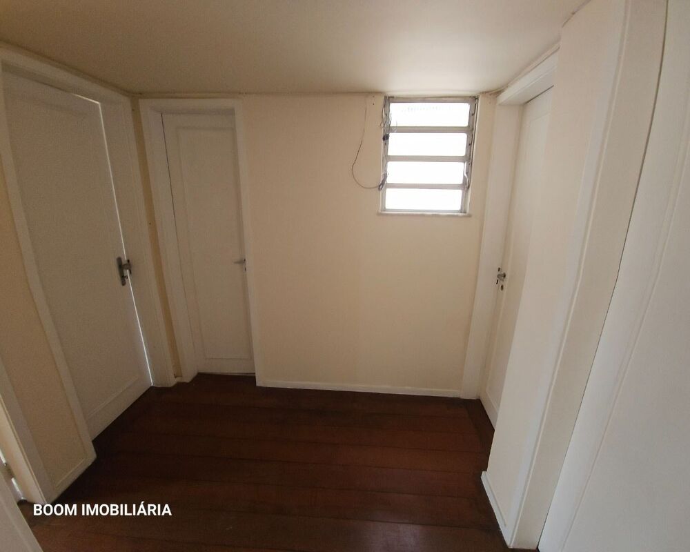 Apartamento à venda com 3 quartos, 93m² - Foto 2