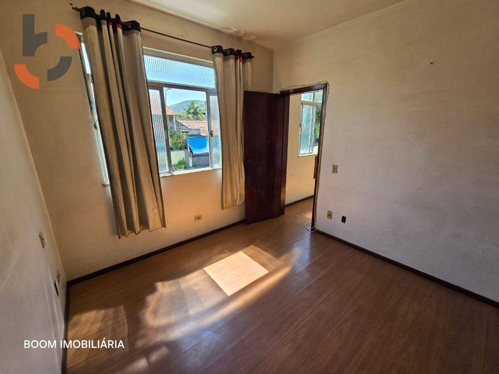 Casa, 4 quartos, 211 m² - Foto 2