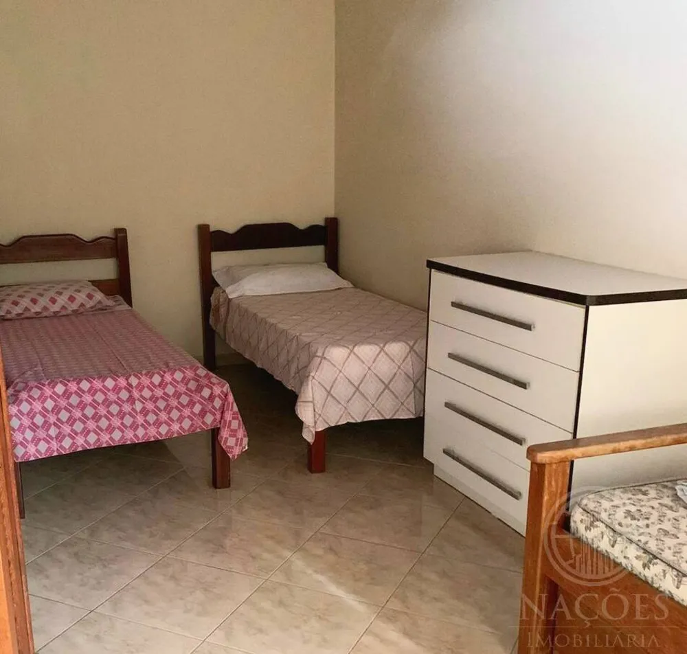 Casa, 6 quartos, 180 m² - Foto 9