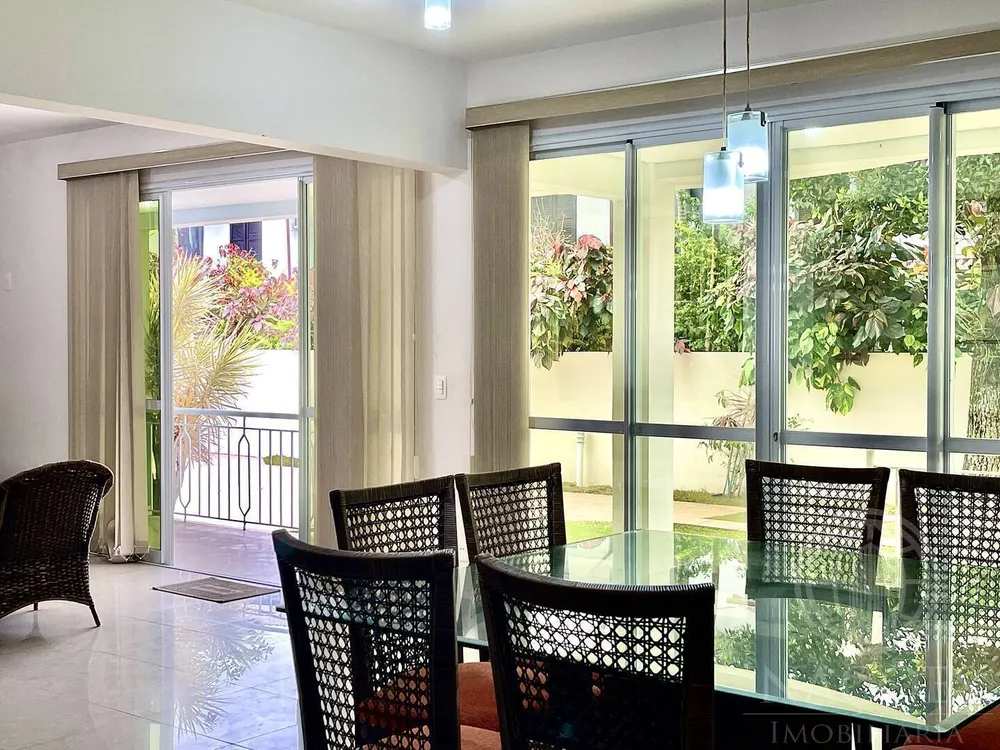Casa, 4 quartos, 220 m² - Foto 6