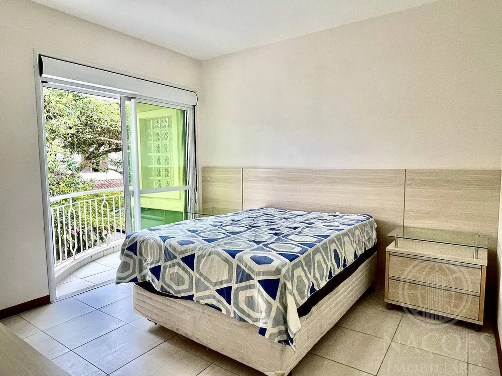 Casa, 4 quartos, 220 m² - Foto 11