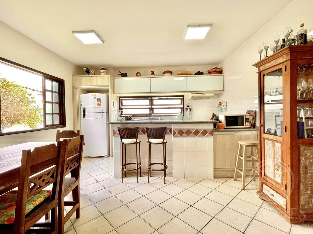 Casa, 3 quartos, 300 m² - Foto 6