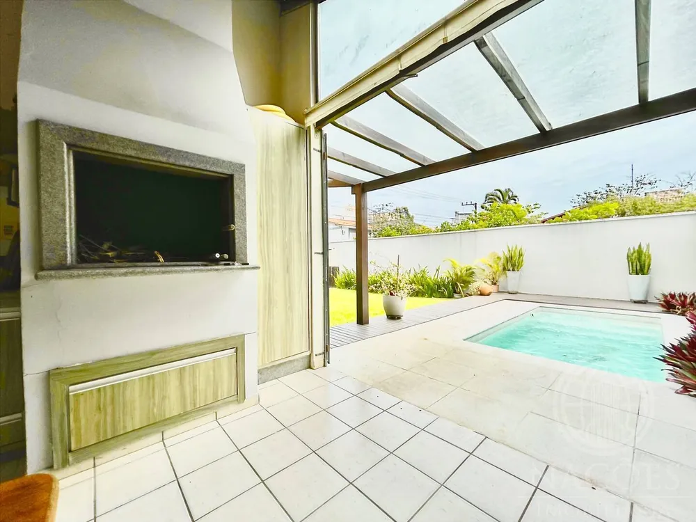 Casa, 3 quartos, 300 m² - Foto 11