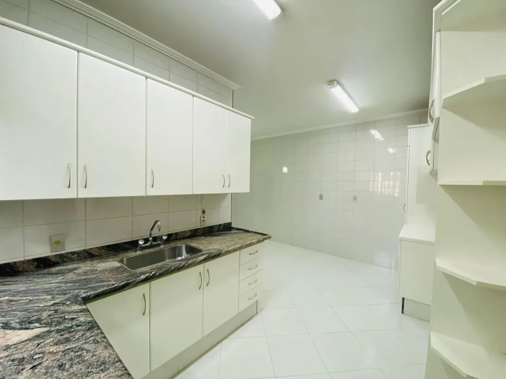 Apartamento, 3 quartos, 194 m² - Foto 4