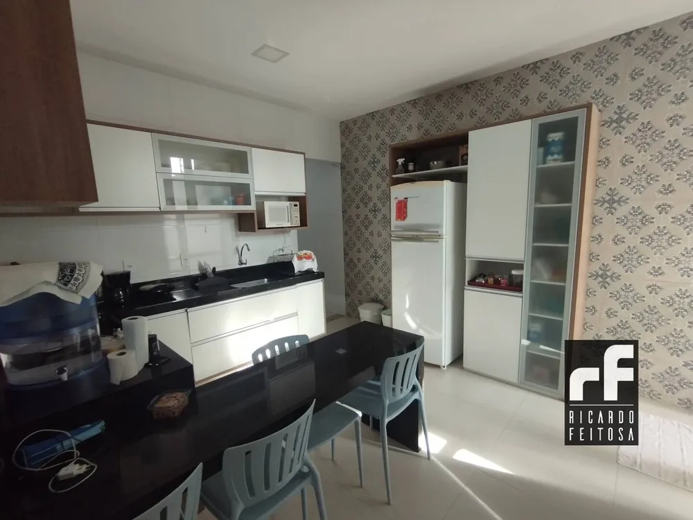 Casa, 3 quartos, 220 m² - Foto 13