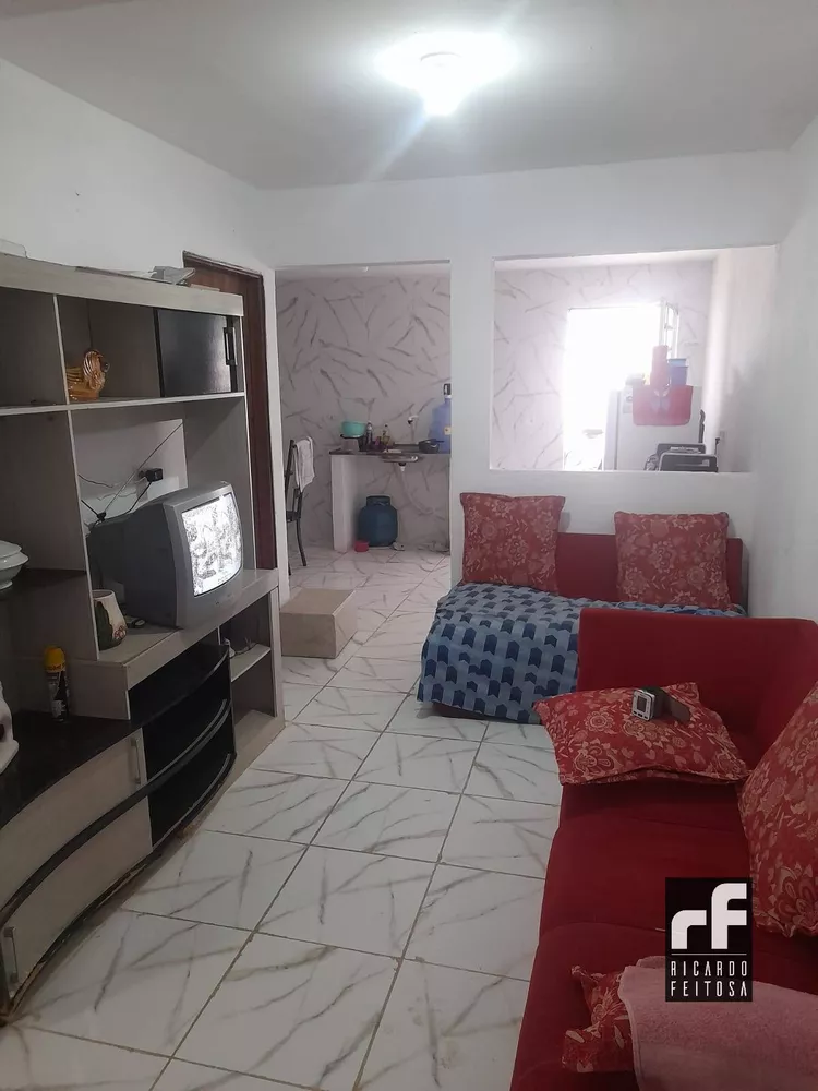 Casa à venda com 2 quartos, 31m² - Foto 3