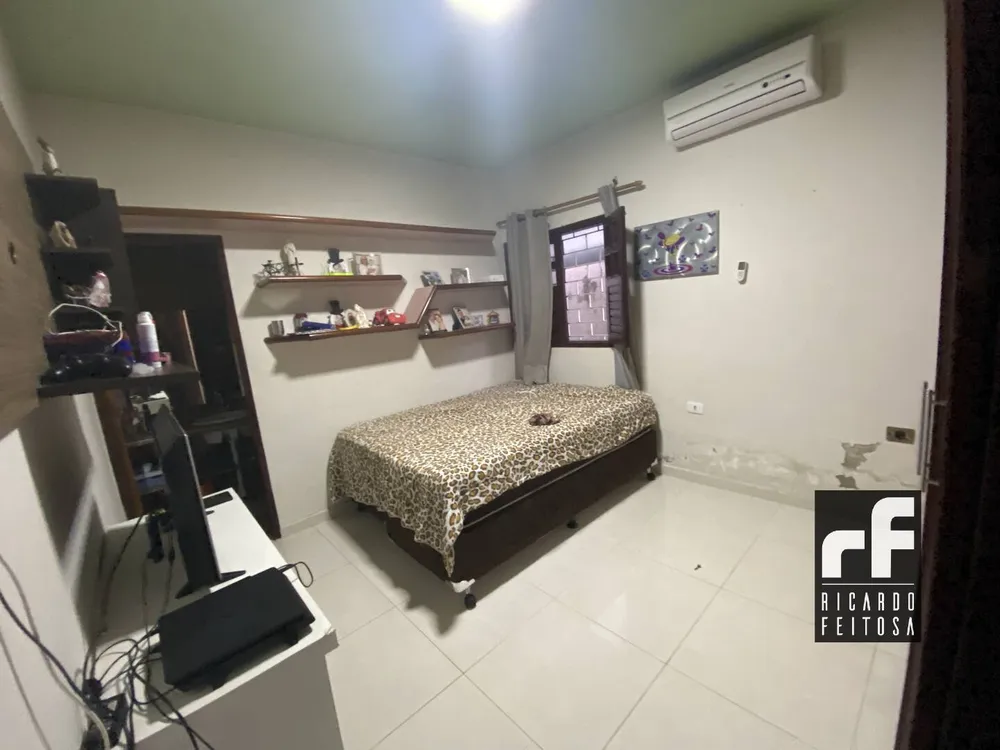 Casa, 3 quartos, 220 m² - Foto 6