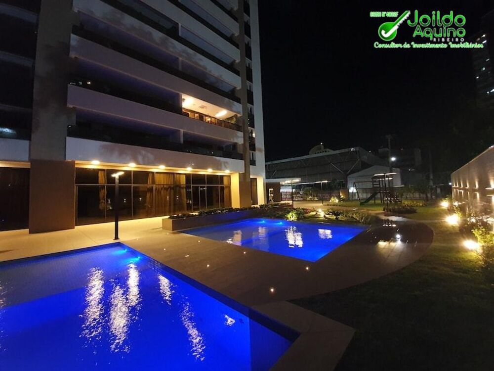 Apartamento à venda com 3 quartos, 162m² - Foto 3