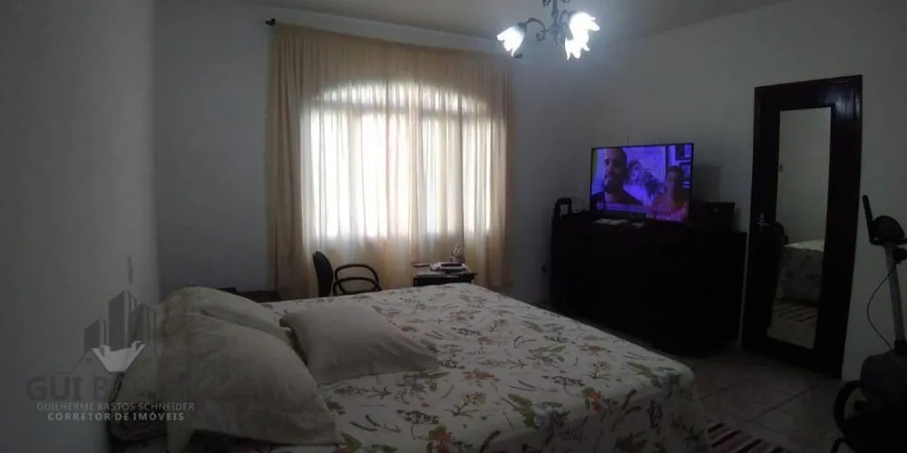 Casa, 6 quartos, 280 m² - Foto 4