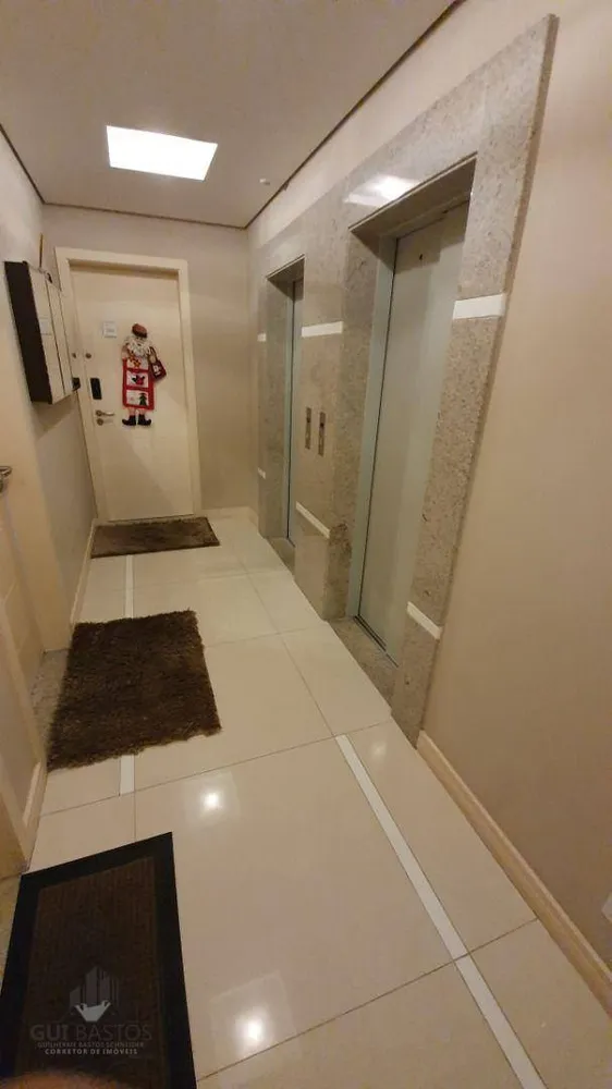 Apartamento, 3 quartos, 132 m² - Foto 3