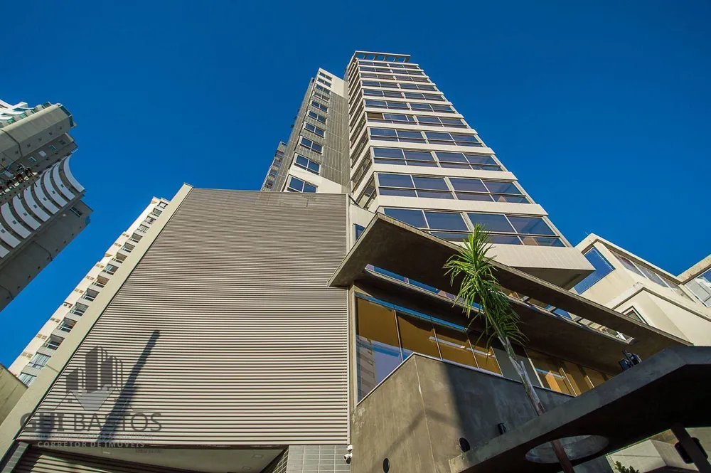 Apartamento, 3 quartos, 200 m² - Foto 2