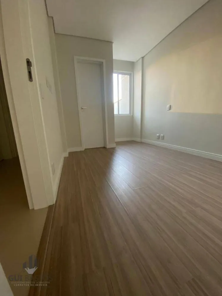 Apartamento, 3 quartos, 148 m² - Foto 2