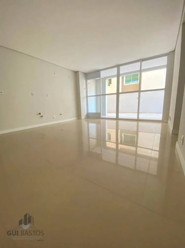 Apartamento, 3 quartos, 148 m² - Foto 3