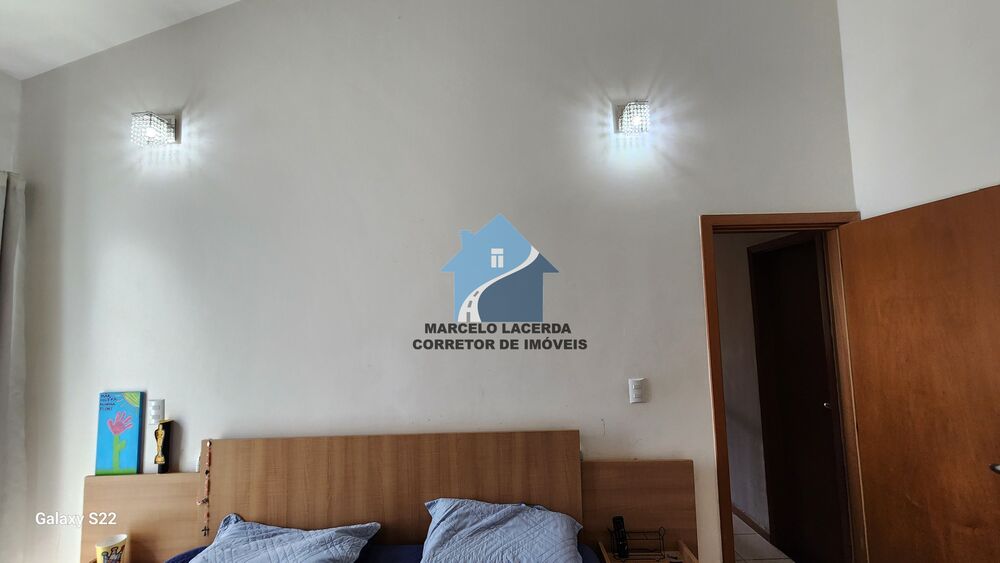 Casa à venda com 3 quartos, 200m² - Foto 13