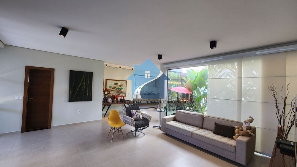 Casa à venda com 4 quartos, 800m² - Foto 3