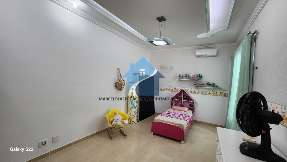 Casa à venda com 3 quartos, 800m² - Foto 12