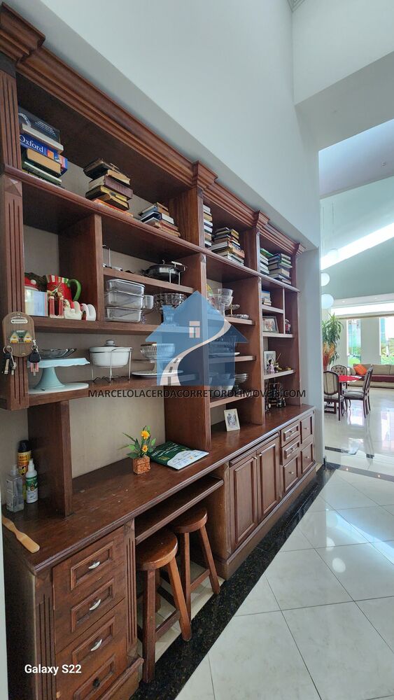 Casa à venda com 3 quartos, 800m² - Foto 27