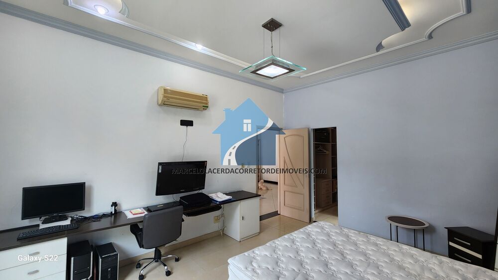 Casa à venda com 3 quartos, 800m² - Foto 22