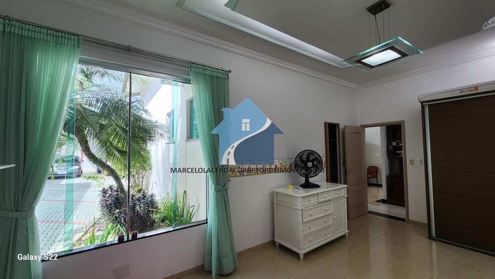 Casa à venda com 3 quartos, 800m² - Foto 15