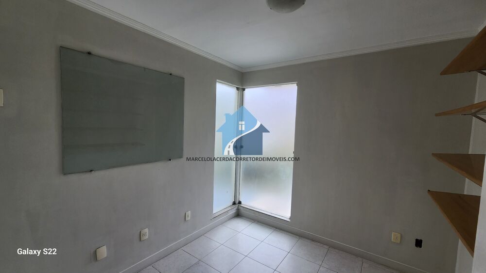 Casa à venda com 3 quartos, 250m² - Foto 8