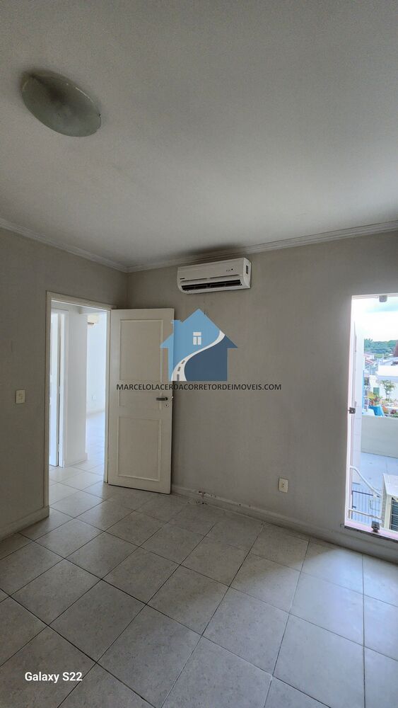 Casa à venda com 3 quartos, 250m² - Foto 34