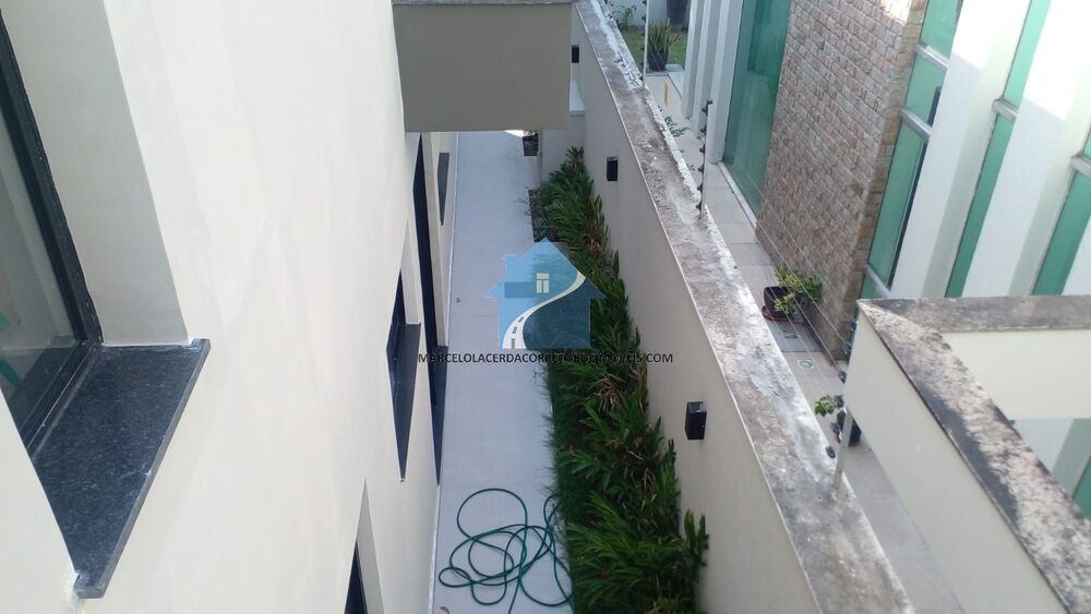 Casa à venda com 3 quartos, 330m² - Foto 5
